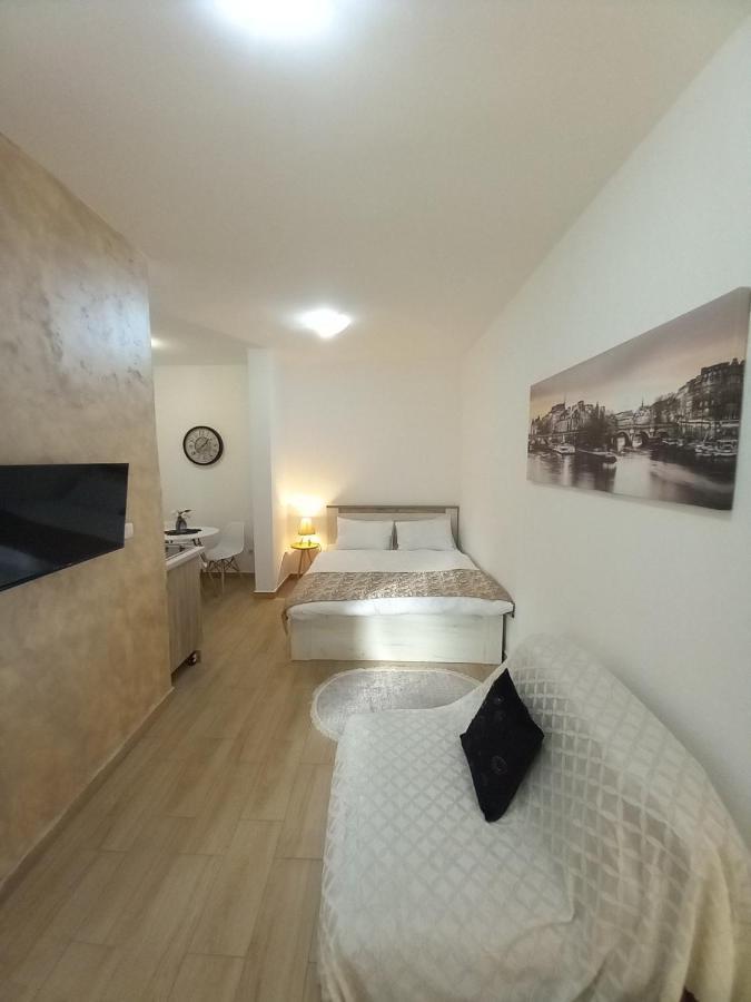 בודווה Casa Apartments, One-Bedroom Apartment מראה חיצוני תמונה