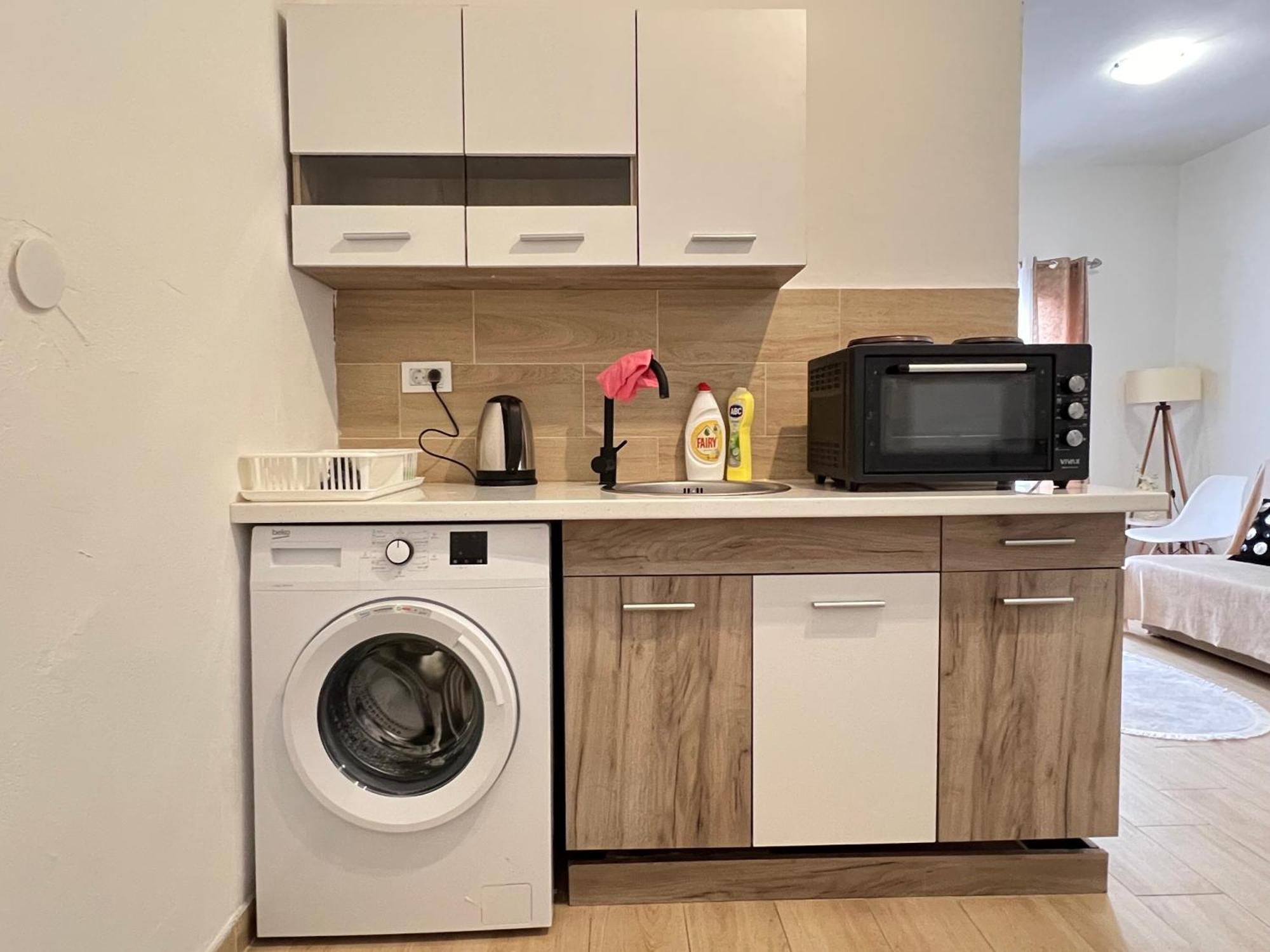 בודווה Casa Apartments, One-Bedroom Apartment מראה חיצוני תמונה