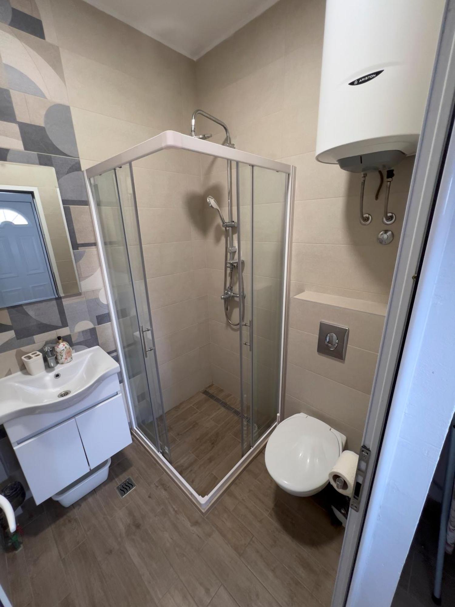 בודווה Casa Apartments, One-Bedroom Apartment מראה חיצוני תמונה