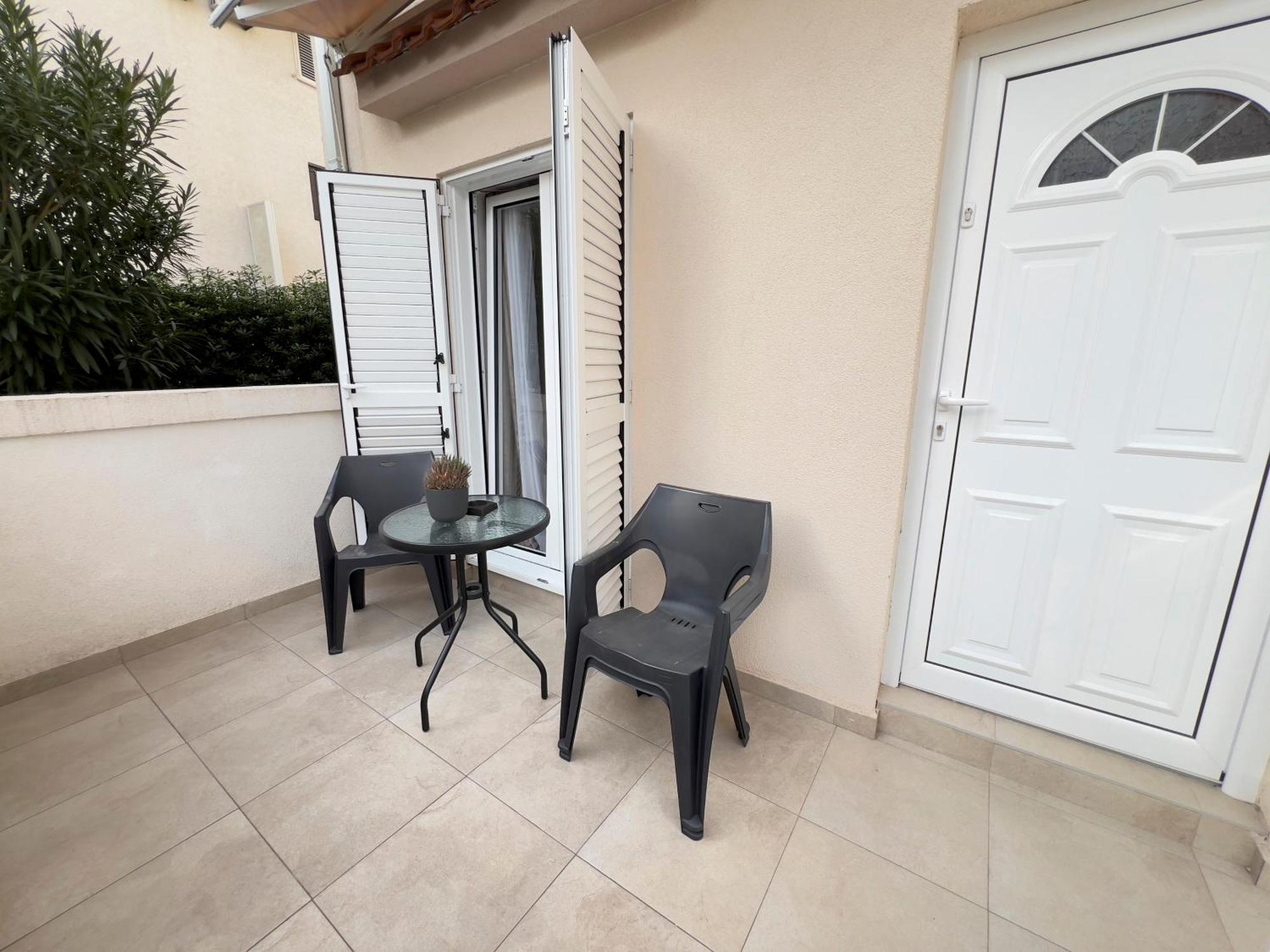 בודווה Casa Apartments, One-Bedroom Apartment מראה חיצוני תמונה